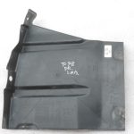 Oriģināls Toyota Yaris P21 Aizmugures pārsegs Dzinēja pārsegs Aizsardzības vairogs Labais