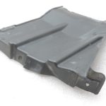 Oriģināls Toyota Yaris P21 Aizmugures pārsegs Dzinēja pārsegs Aizsardzības vairogs Labais