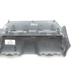 Oriģināls Toyota Yaris P21 centrālā ventilācijas atveres vāka kronšteins