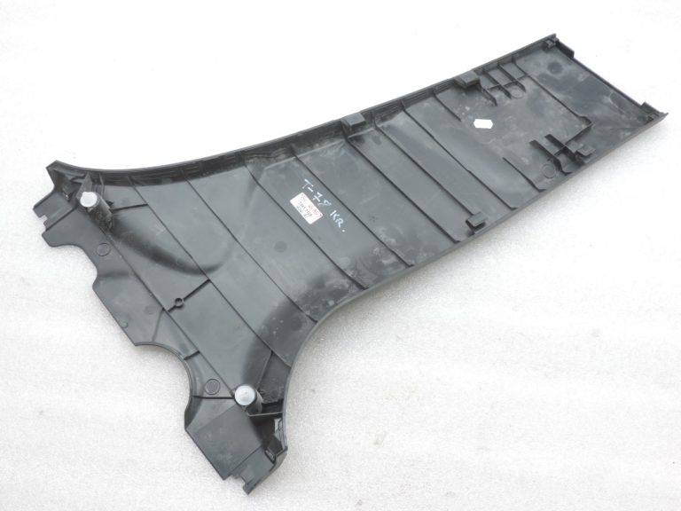 Oriģinālā Toyota Yaris P21 B-pilona apdare kreisā, melna 62414K0020C1
