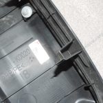 Oriģināls Toyota Yaris P21 aizmugurējo durvju apdares vāks 67761K0020C0