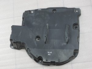Oriģinālā Toyota Yaris P21 aizmugurējā apakšējā paneļa apdare 58415K0010, 58415-K0010