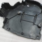 Oriģinālā Toyota Yaris P21 aizmugurējā apakšējā paneļa apdare 58415K0010, 58415-K0010