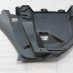 Oriģināls Toyota Yaris P21 bagāžas nodalījuma vāks kreisais 64740K0050C0