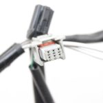 Toyota Avensis T27 Kombi aizmugurējo durvju instalācijas komplekts Nr.2 apakšējais 82185-05230, 8218505230