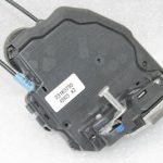 Toyota Avensis T27 Auris E18 Aizmugures kreiso durvju slēdzene 6906005051, 69060-05051