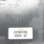 Toyota Avensis T27 priekšējās kameras pārsegs 8818320010, 88183-20010