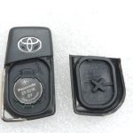 Toyota Avensis T27 Verso tālvadības pults atslēga 433.92MHz