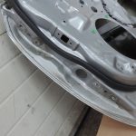 Toyota Avensis T27 Kombi priekšējo durvju labo durvju labo durvju krāsa – 1G6