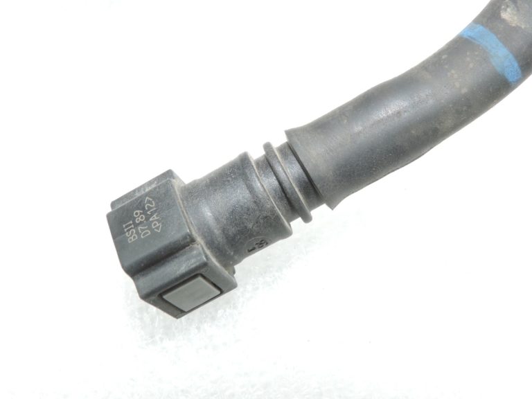 Oriģinālā Toyota Avensis T27 Corolla E150 1.8 degvielas iesmidzināšanas caurule 239010D090