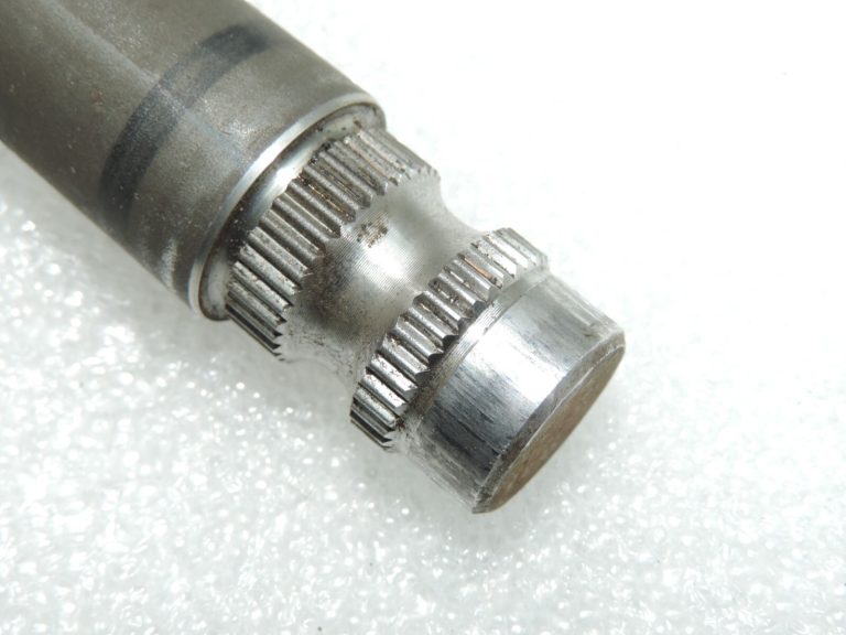 Oriģināls Toyota Avensis T27 stūres vārpstas savienojums Stūres statņa savienojums 4522105030