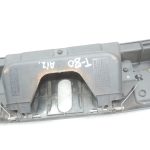 Toyota Avensis T27 bagāžnieka sliekšņa vāks 5838705110C0
