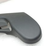 Toyota Avensis T27 Priekšējā labā sēdekļa paneļa ārējais apvalks 71811-05070-C0