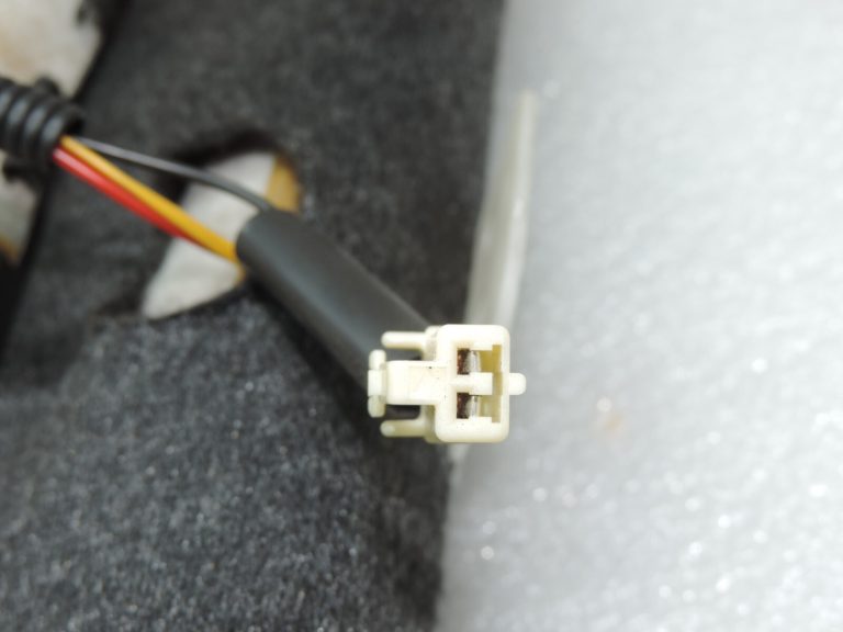 Toyota Avensis T27 priekšējā labā sēdekļa spilvens ar sildītāju 710710-5A10-C1