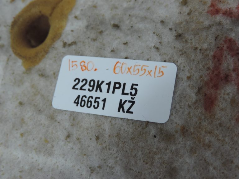 Toyota Avensis T27 priekšējā labā sēdekļa spilvens ar sildītāju 710710-5A10-C1