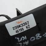 Oriģinālā Toyota Avensis T27 Aizmugurējās drošības jostas sprādzes centrālais dubultais 7348005060C1
