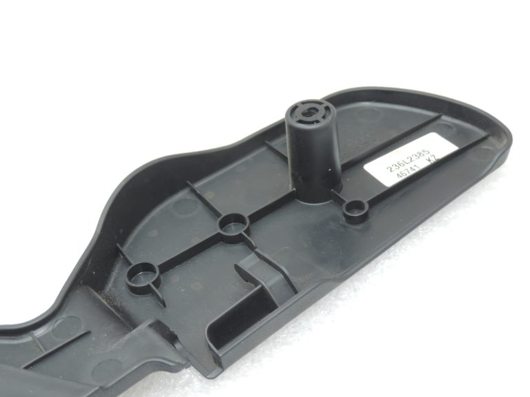 Toyota Avensis T27 Priekšējā labā sēdekļa apdare Interjera pārvalks 718610505060C0