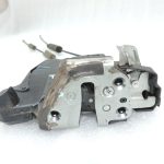 Oriģinālā Toyota Avensis T27 durvju slēdzene priekšējā labajā pusē 6903005130