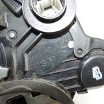 Oriģinālā Toyota Avensis T27 durvju slēdzene priekšējā labajā pusē 6903005130