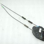 Oriģinālā Toyota Avensis T27 aizmugurējā labā durvju slēdzene 6905005050 69050-05050