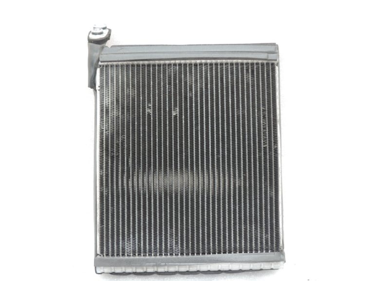 Oriģināls Toyota Avensis T27 gaisa kondicioniera iztvaicētājs 8850102202 88501-02202