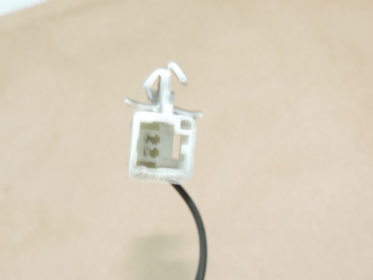 Oriģināls Toyota Avensis T27 gaisa kondicioniera iztvaicētāja temperatūras sensors 8862502110