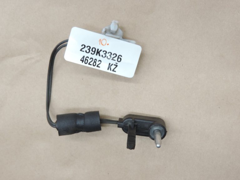 Oriģināls Toyota Avensis T27 gaisa kondicioniera iztvaicētāja temperatūras sensors 8862502110