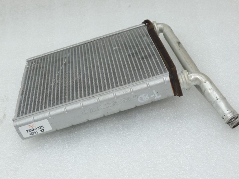 Oriģināls Toyota Avensis T27 radiatora iekšējais apsildes siltummainis 8710702150