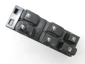 OEM Kia Sorento I (BD) Elektriskā loga slēdzis priekšējais kreisais vadītājs 93570-3E210BL