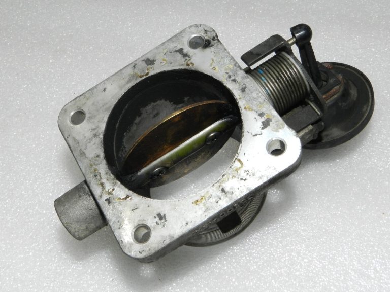 OEM Kia Carnival VQ 2.9 CRDI droseļdzinēja korpuss 35100-4X720, 351004X720