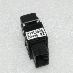 Kia Sportage Mk3 aizmugurējais elektrisko logu slēdzis 93575-1H000, 935751H000 Oriģināls