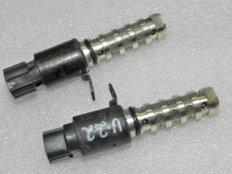 OEM Kia Sportage Mk3 1.6 sadales vārpstas fāžu solenoīda vārstu pāris 24355-2B700