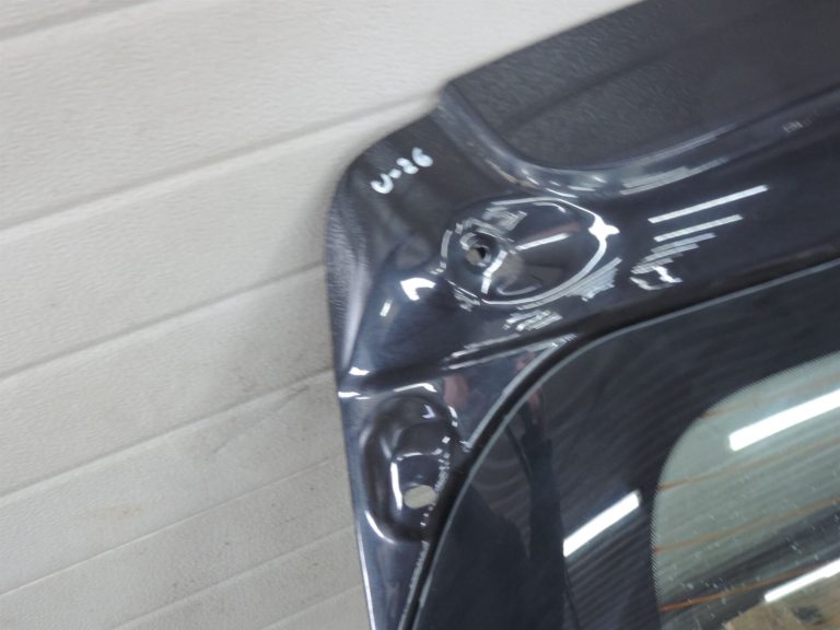 Kia Sportage IV QL 15-19 Aizmugurējās durvis Aizmugurējās durvis Krāsa – 1K