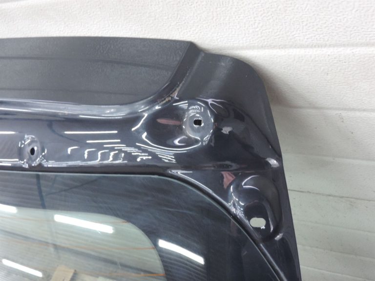 Kia Sportage IV QL 15-19 Aizmugurējās durvis Aizmugurējās durvis Krāsa – 1K