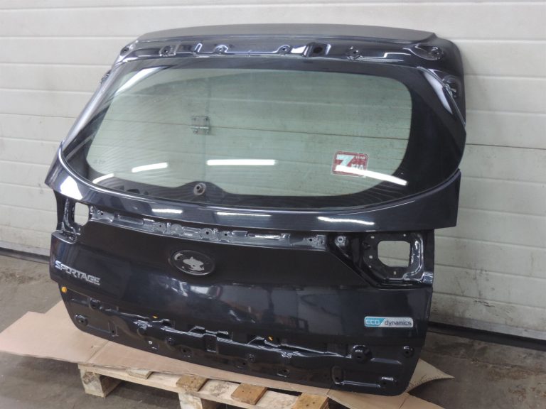Kia Sportage IV QL 15-19 Aizmugurējās durvis Aizmugurējās durvis Krāsa – 1K