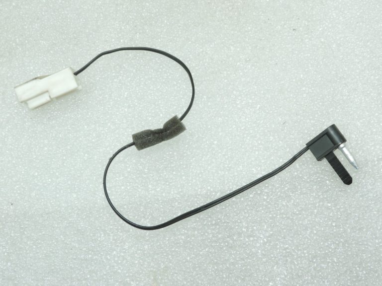 Oriģinālais Kia Sportage IV (QL) gaisa kondicioniera iztvaicētāja temperatūras sensors 97143D7000