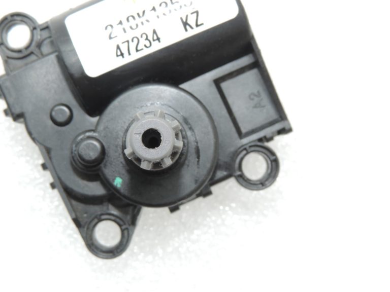 Oriģinālais Kia Sportage IV (QL) sildītāja piedziņa (ieplūdes) 971621UAA0