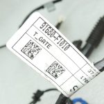 Oriģinālā Kia Sportage IV (QL) aizmugurējo durvju instalācija 91680-F1010, 91680F1010