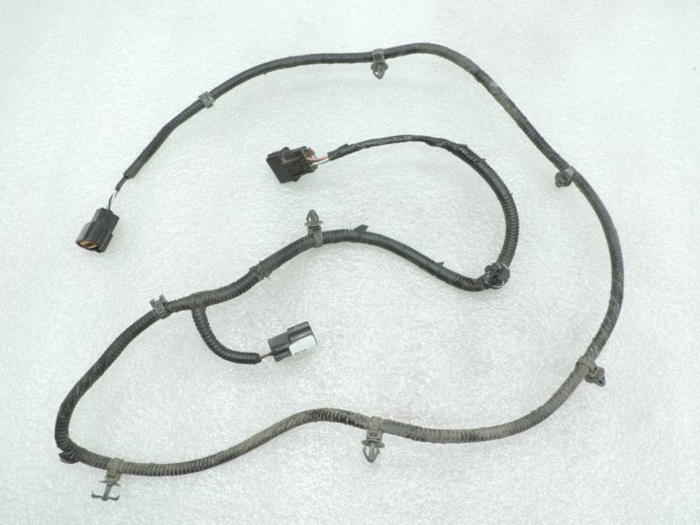 Oriģinālā Kia Sportage IV (QL) Aizmugurējā bampera elektroinstalācija 91880-F1120