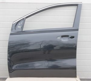 Kia Sportage IV QL 15-19 priekšējās kreisās durvis melnas perlamutra (1K) 76003F1000