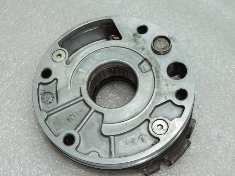 Oriģināls Volvo 2.4 D5 eļļas sūknis 3077709