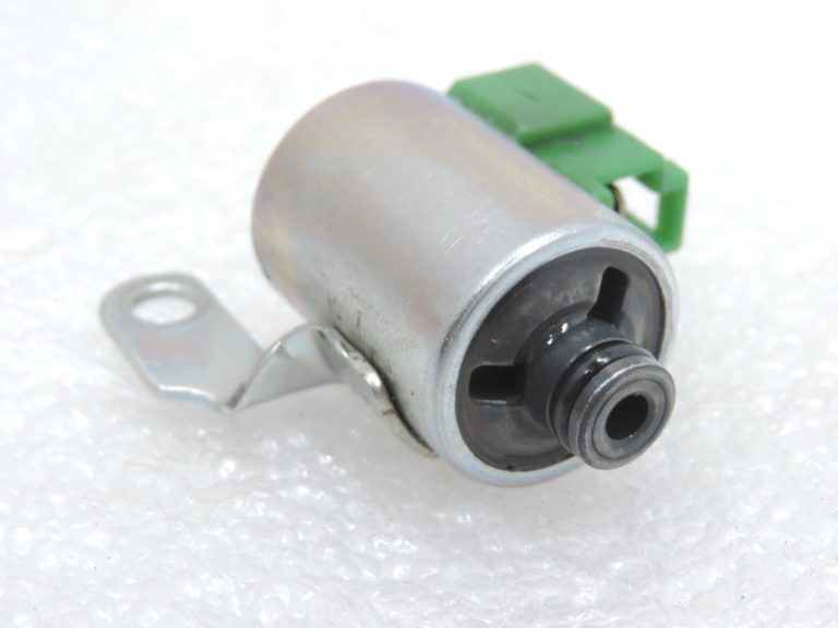 Oriģināls Volvo 4 pakāpju automātiskās transmisijas AW50-42LE elektromagnētiskais vārsts (zaļa kontaktdakša)