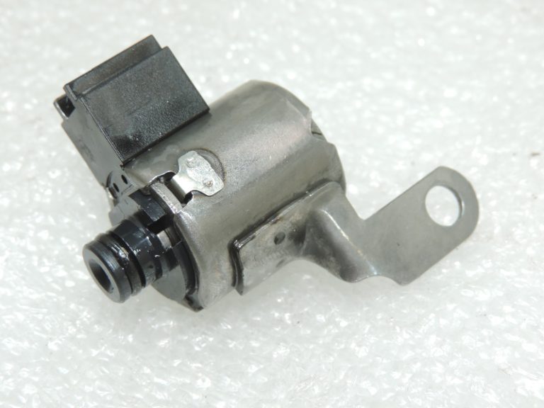 Oriģināls Volvo 4 pakāpju automātiskās transmisijas AW50-42LE solenoīda vārsts (melns savienotājs)