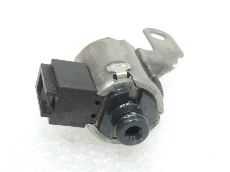 Oriģināls Volvo 4 pakāpju automātiskās transmisijas AW50-42LE solenoīda vārsts (melns savienotājs)