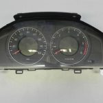 Volvo V70 III 3 2.4 D5 dīzeļdegviela Milen Spidometra instrumentu klasteris