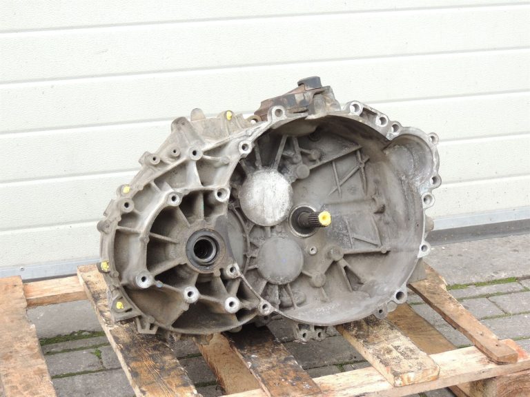 Volvo V60 I 2.0D D5204T2 120KW Pārnesumkārba Manuālā pārnesumkārba 6 pakāpju M66