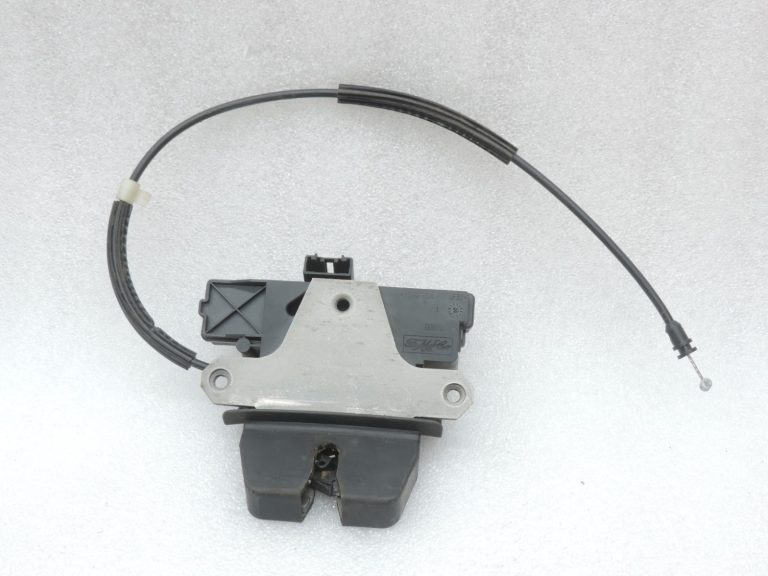Oriģinālā Volvo S80 II aizmugurējo durvju slēdzene 31440242