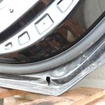 Volvo S80 II Aizmugurējo durvju aizmugurējā labo durvju aizmugurējā daļa – Krāsa – 452 – Melna safīra metālika