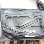 Volvo S80 II priekšējās kreisās durvis Kreisās durvis – Krāsa – 452 – Melns safīra metālika tonis