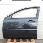 Volvo S80 II priekšējās kreisās durvis Kreisās durvis – Krāsa – 452 – Melns safīra metālika tonis